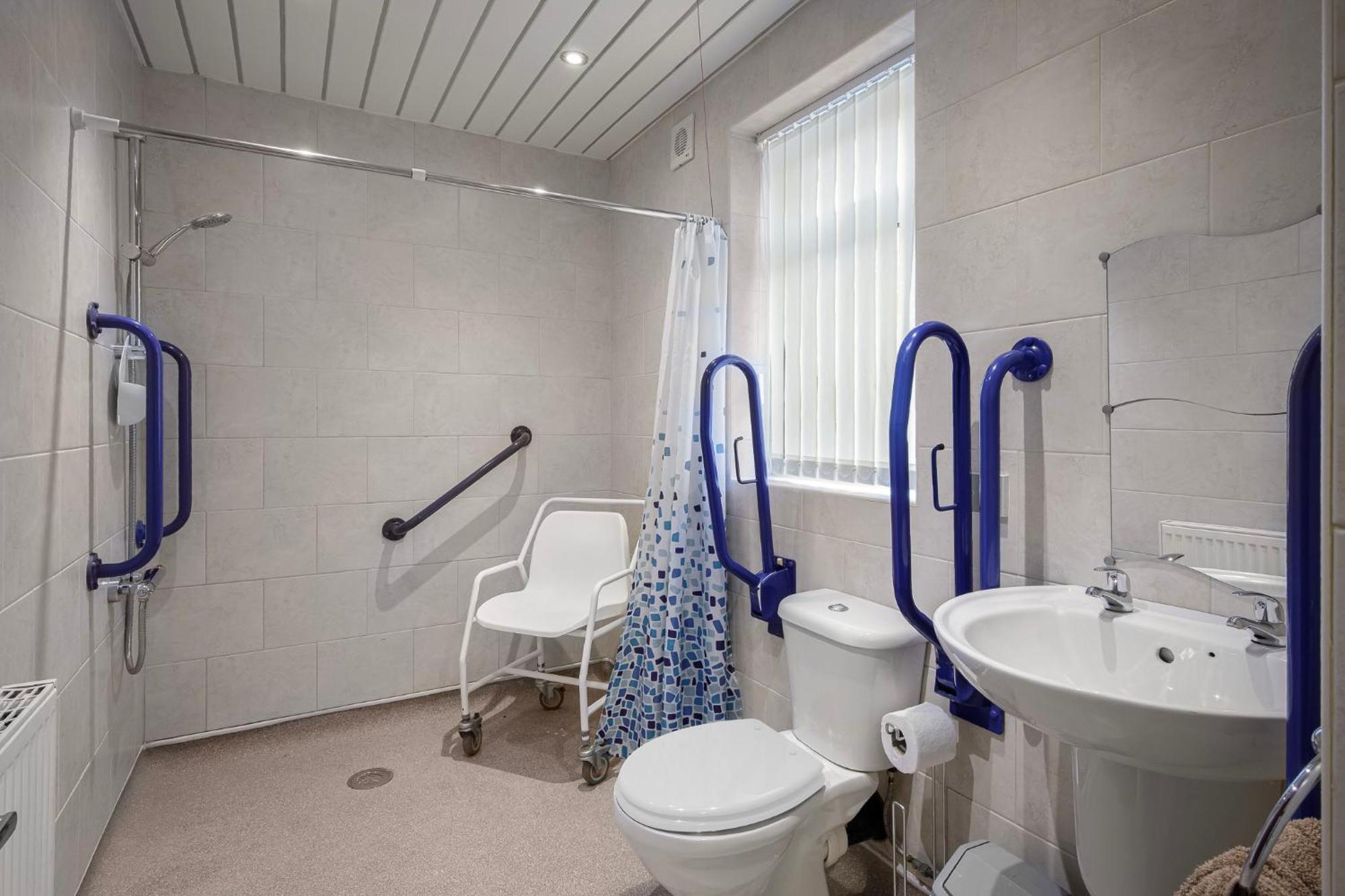 Arnside - Spacious 10-Bedroom Seaside Cottage Blackpool Eksteriør bilde
